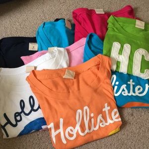 8 Hollister shirts. All are size medium.
